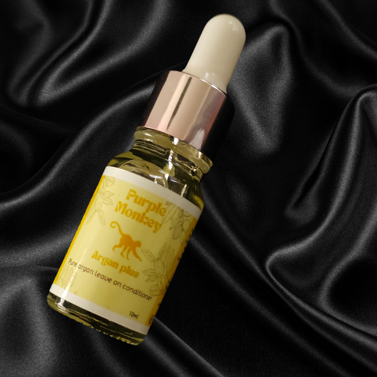 Argan oil hair treatment that repairs dry, damaged hair.