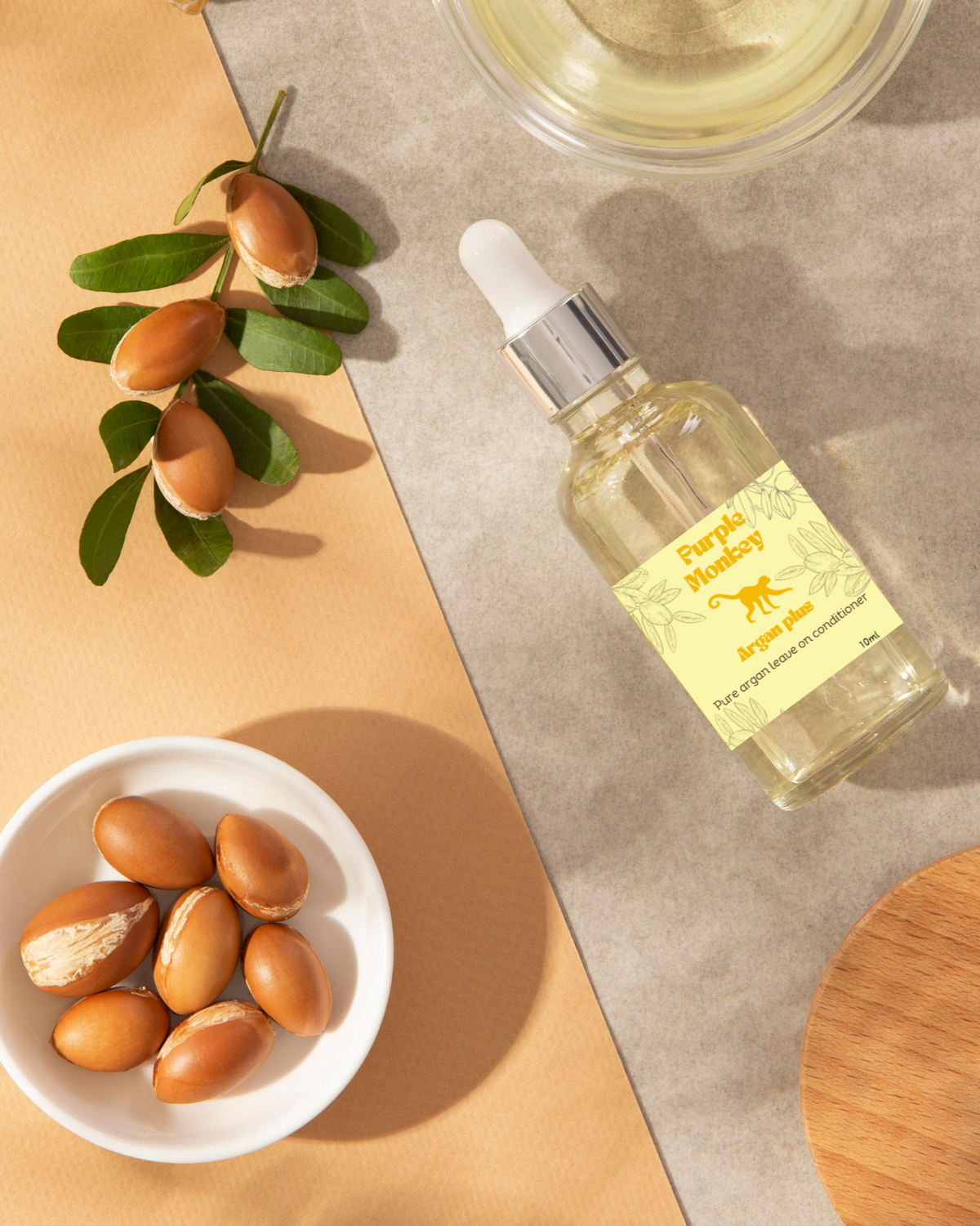 Argan Plus repair oil that strengthens brittle hair and boosts shine.